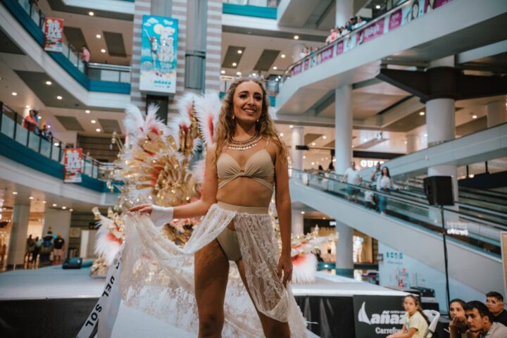 Así fue el evento Beauty Beach en el CC Añaza Carrefour