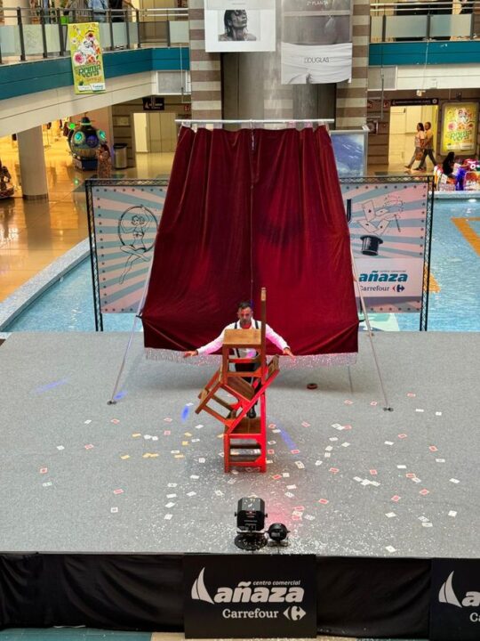 CIRCUS SHOW AÑAZA CARREFOUR