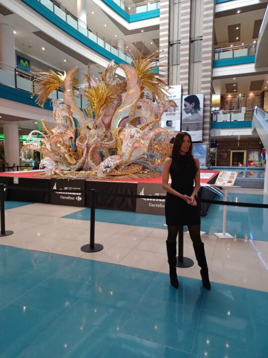 Exposición traje 2ª Dama de Honor Carnaval 2025