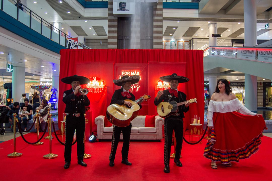 SAN VALENTIN 2025 CC AÑAZA CARREFOUR