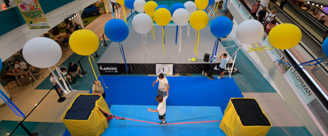 CENTRO COMERCIAL AÑAZA CUERDA FLOJA