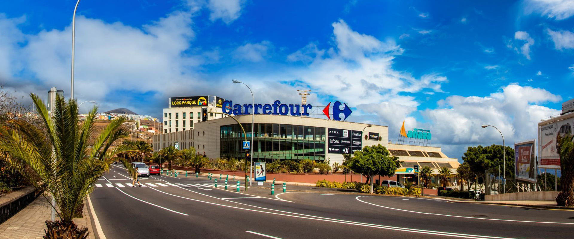 Centro Comercial Añaza Carrefour tu refugio fresco con diversión sin fin